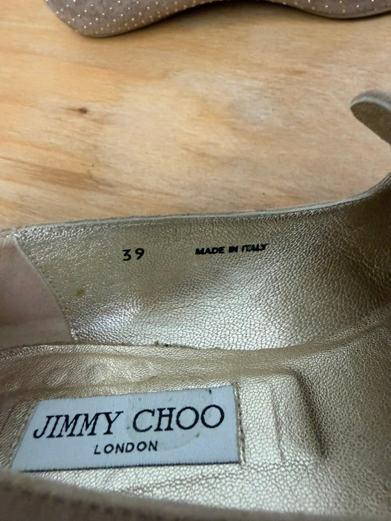 Jimmy Choo - Schoenen - suède, taupe, goudkleurige studs