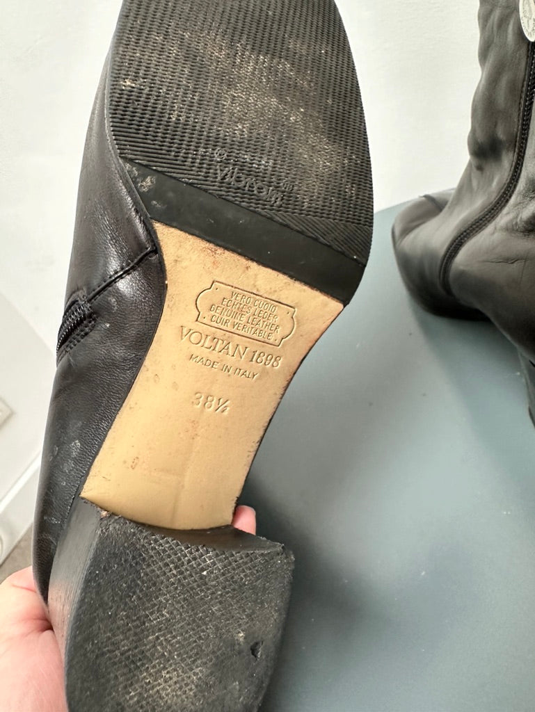 Voltan Laarsjes maat 38,5 zwart