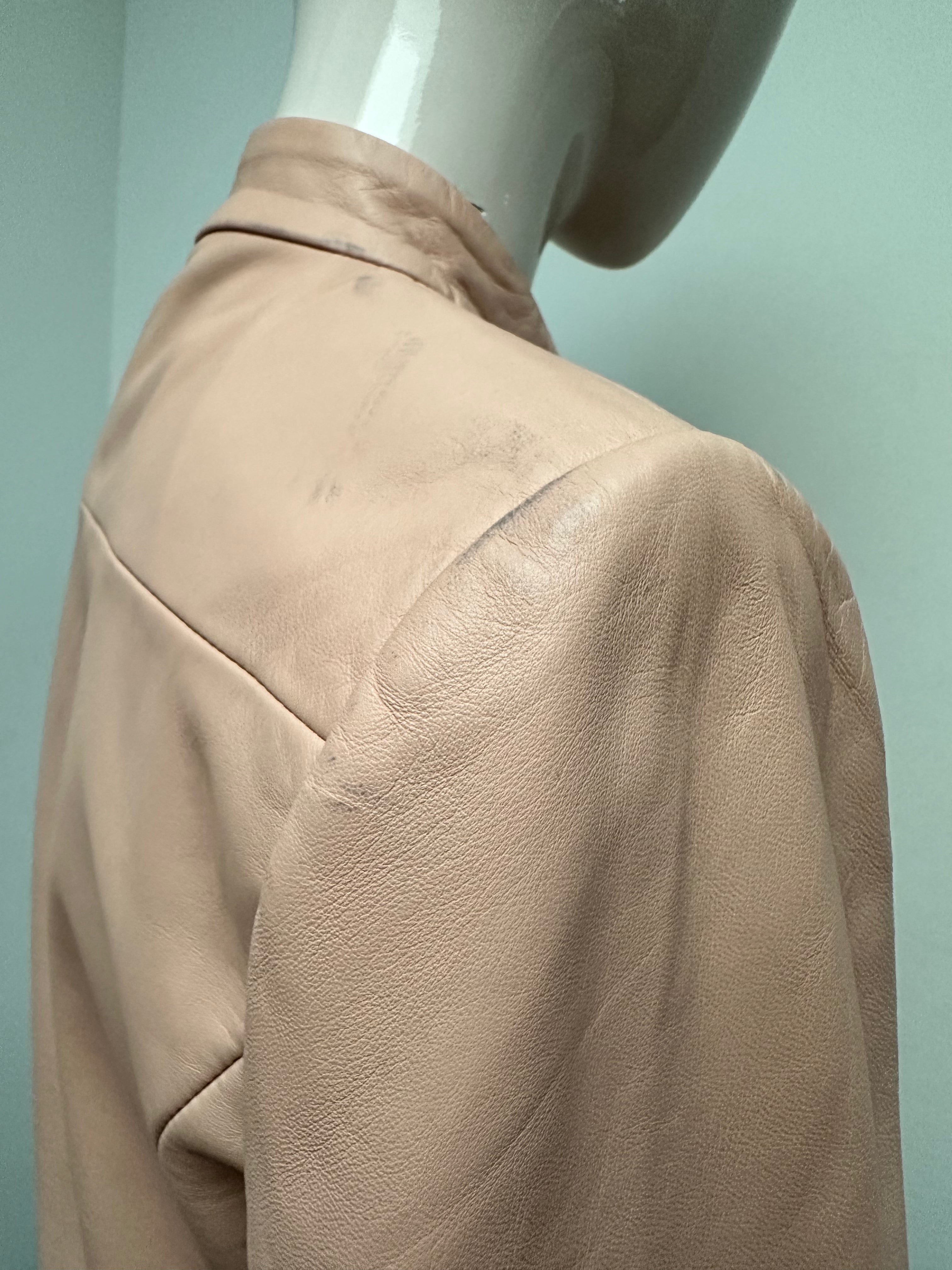 Caroline Biss roze leren jasje maat 36