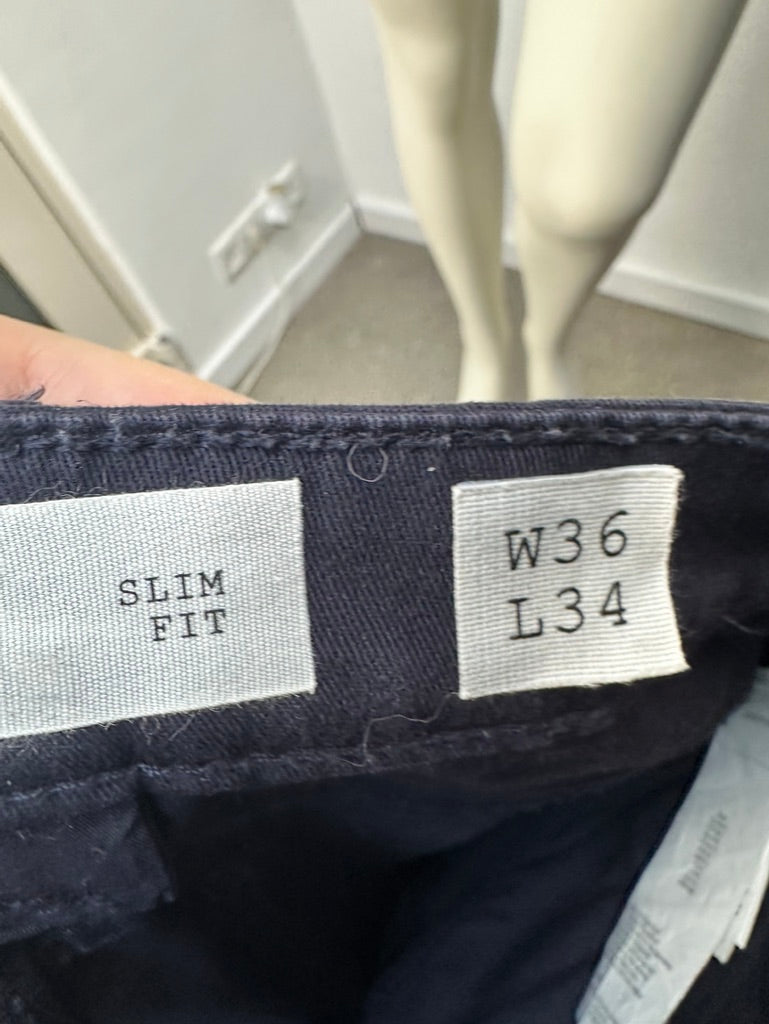 Q.S. Broek maat 36-34 donkerblauw