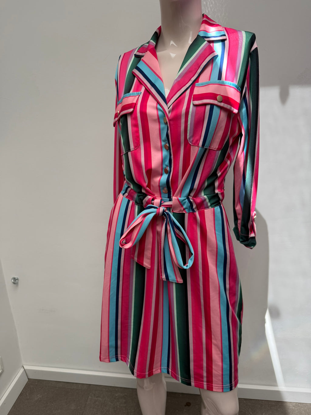 K Design - Jurk - gestreept, knoopsluiting voor, ceintuur maat S