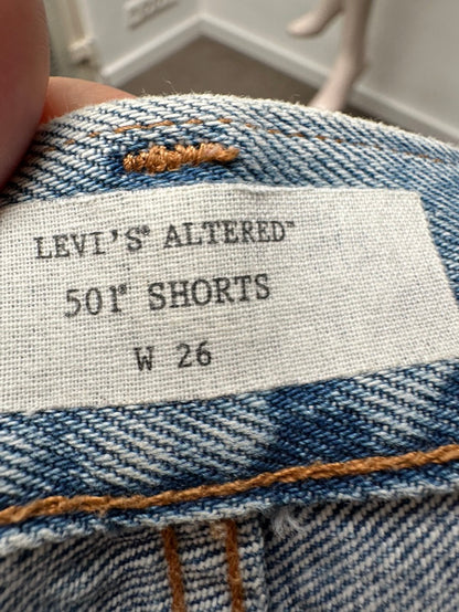 Levi's 501 jeans short maat 26