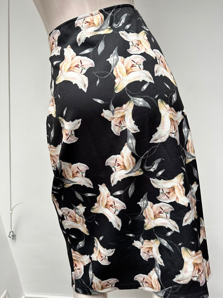 Smashed Lemon gebloemde rok maat XL