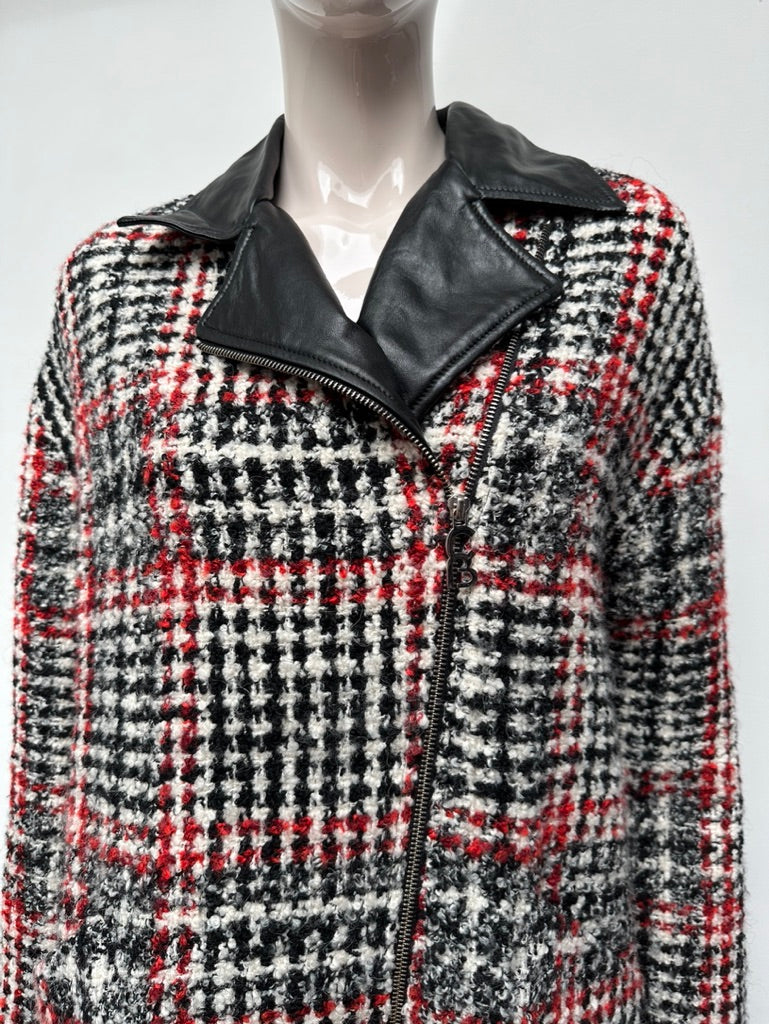 Caroline Biss geruite mantel maat 36