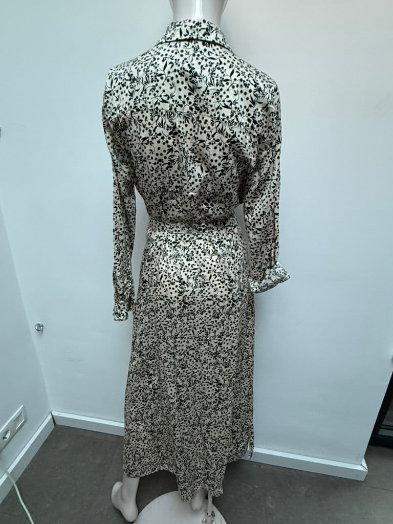 Second Female - Jurk - beige print, doorknoopsluiting, ceintuur - M