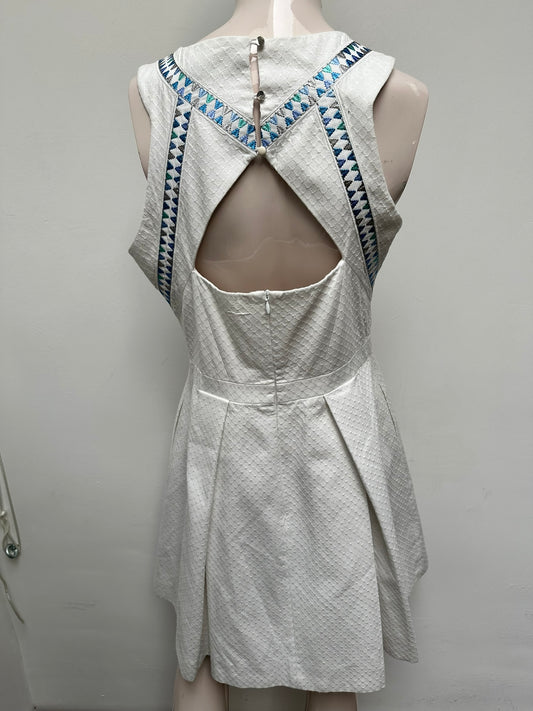 Karen Millen witte jurk maat 42