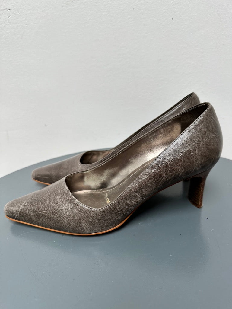 Omoda grijze pumps maat 36