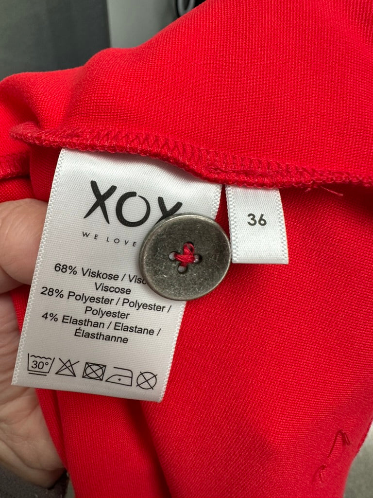 XoX Blazer maat 36 rood