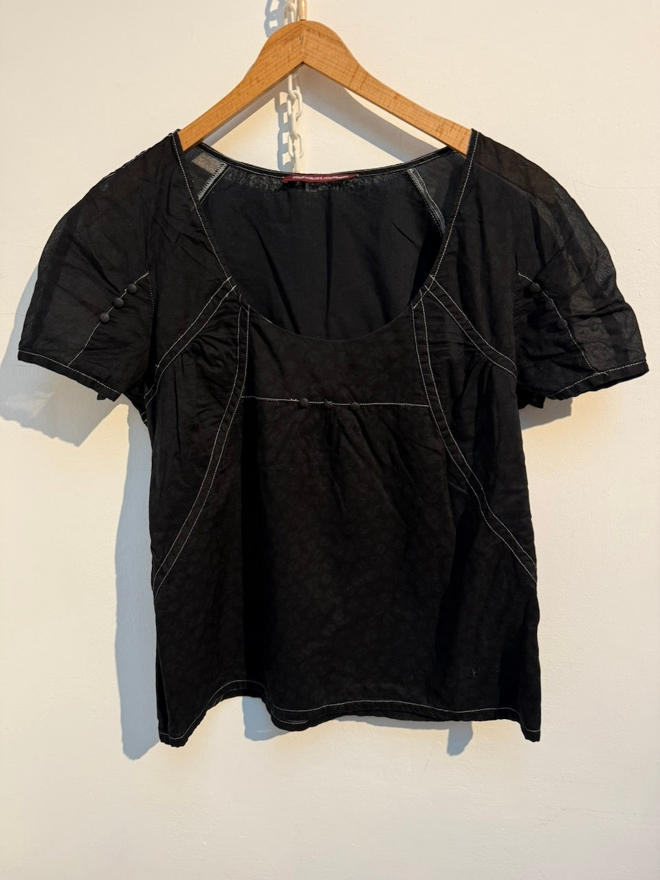 Comptoir des Cotonniers - Blouse - zwart, contrasterende stiksels, korte mouw - L