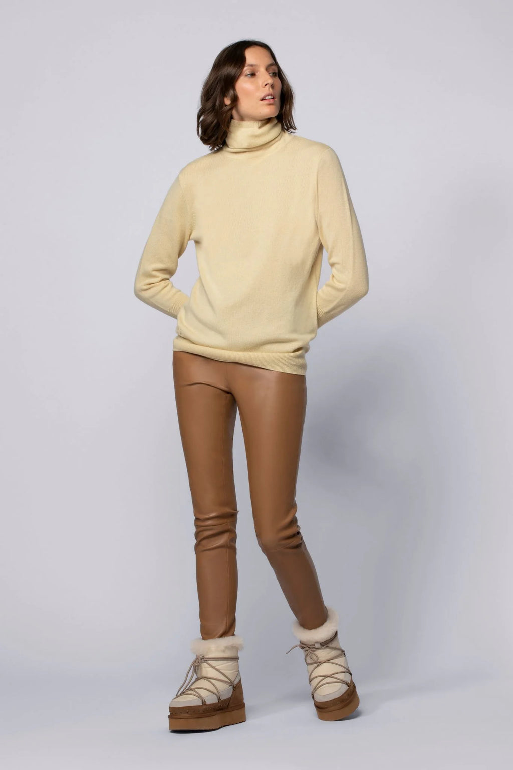 MAX&MOI Broek maat 36 lichtbruin/camel