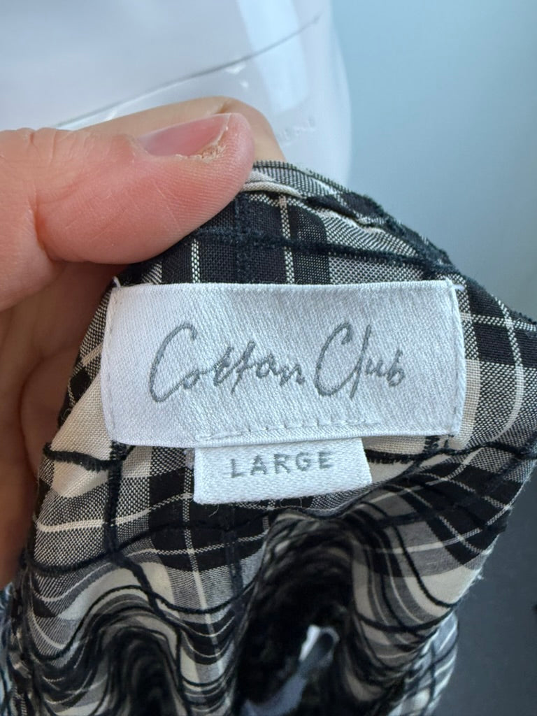 Zwart-wit geruite blouse met lichtgele accenten van Cotton Club, detailfoto