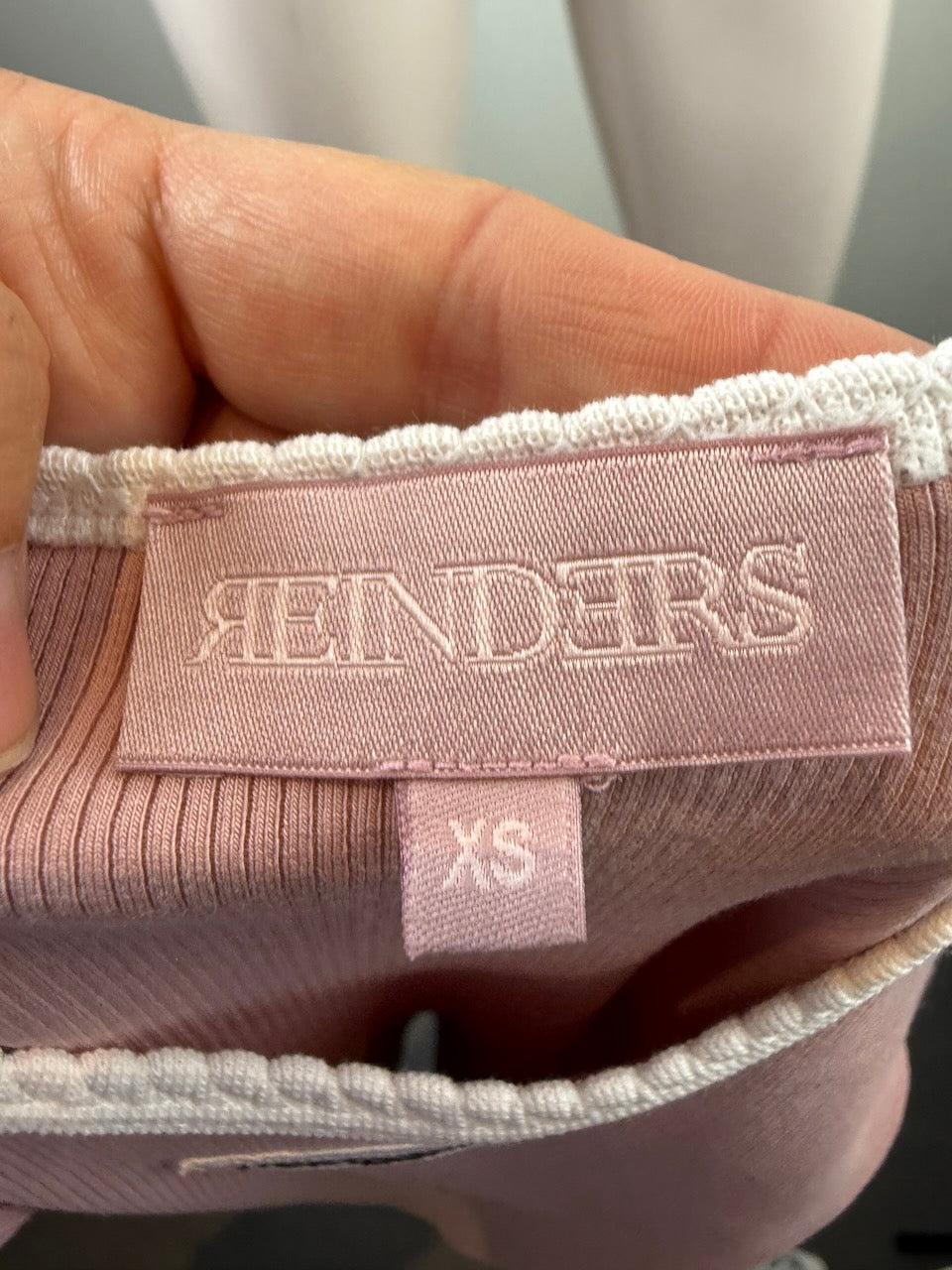 REINDERS - T-shirt - roze/wit, geribde stretch, contrastboorden - XS