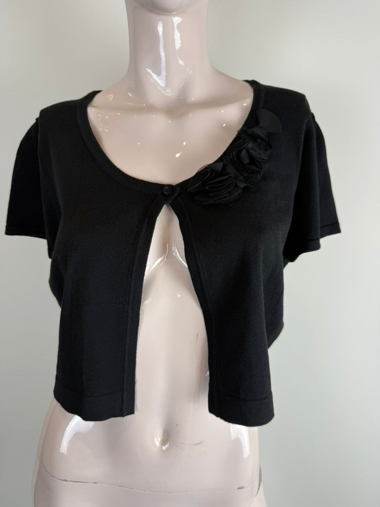 Steps - Vest - zwart, bolero model, bloemapplicatie op schouder - XL