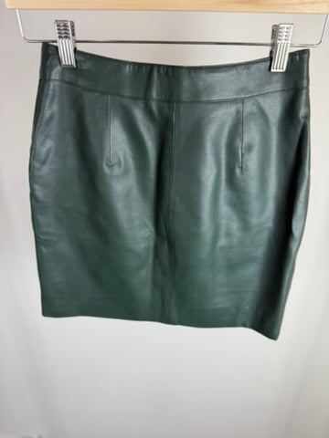 NIKKIE - Rok - donkergroen, imitatieleer, mini-lengte - XS