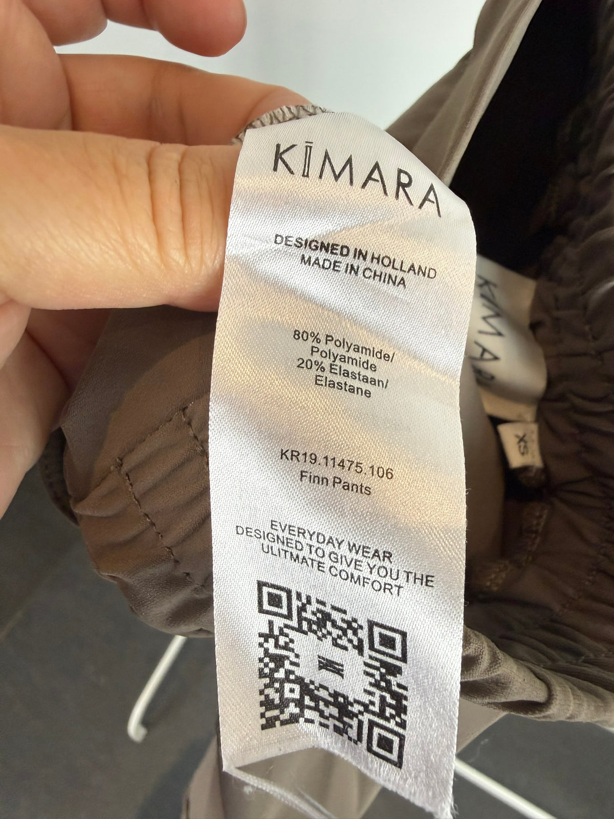 KIMARA - Broek - taupe, elastische tailleband, cargozakken met klep - XS