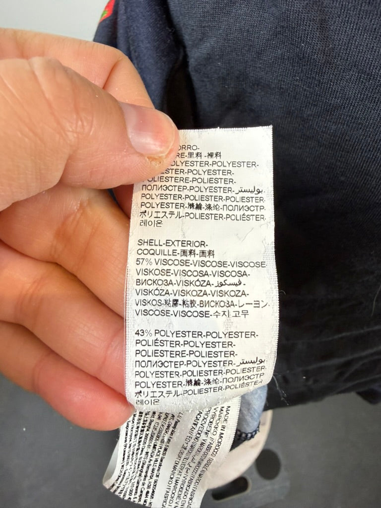 Meerkleurige Desigual jurk met patchworkprint en korte mouwen, detailfoto
