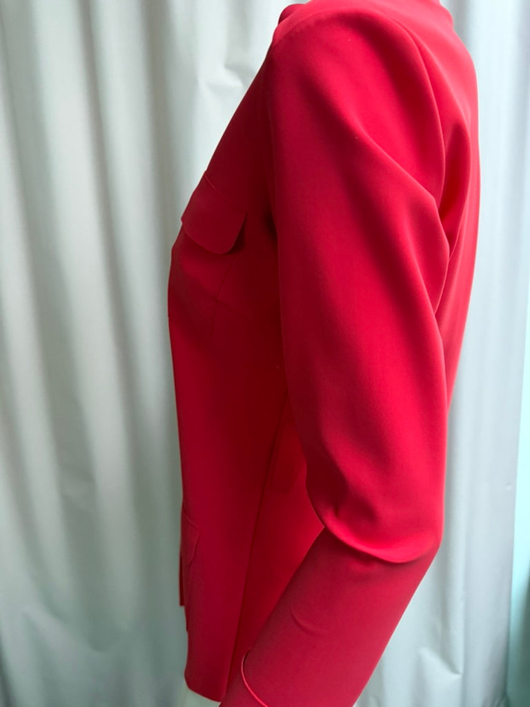 Chiara Boni - Jas - rood, kraagloos, drukknopen - S