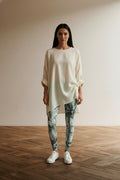 Full body view of the model wearing Philipp Plein Couture Leggings maat 36 multicolor